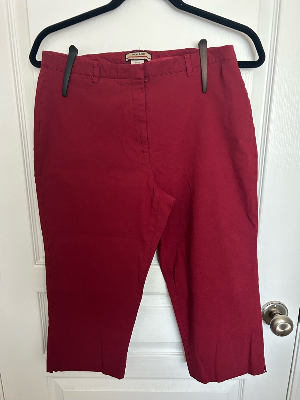 Item & Co Crimson Red Capri Pants